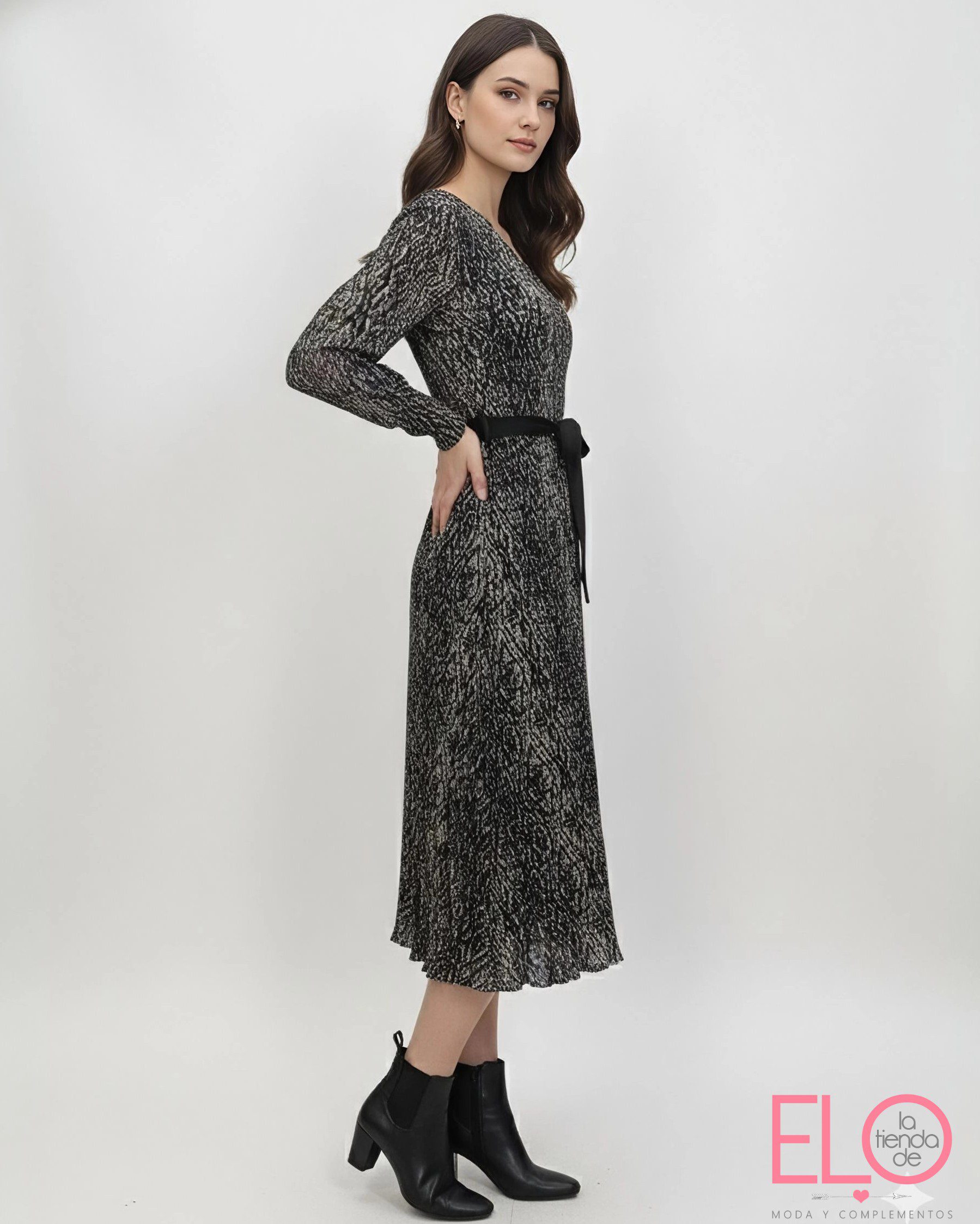 1764787458592_edit_69761763861616